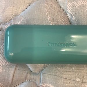 Tiffany glasses case
